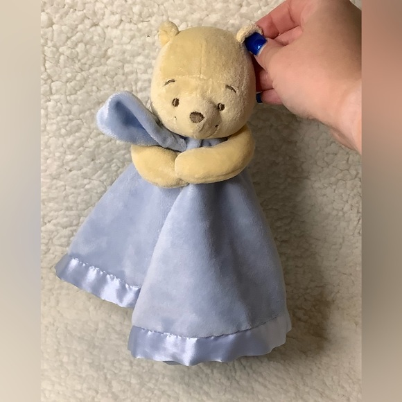 Disney Baby Winnie the Pooh Rattle Lovey Security Blanket Plush Snuggle Animal - Picture 7 of 7